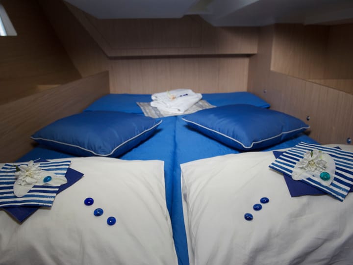  Zeilboot Beneteau Oceanis 41.1 (2018) voor Charter - Athene | #6569 - 11