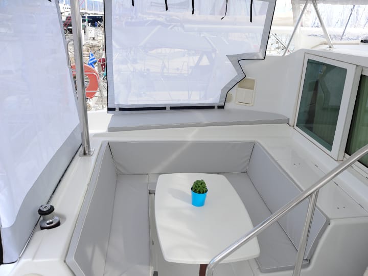 Catamaran Lagoon  420 (2008) for Charter - Athens | #6571 - 14