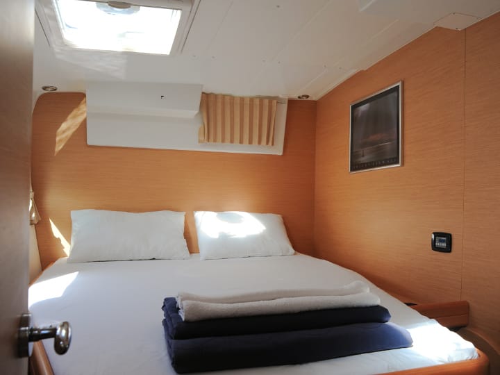 Catamaran Lagoon  420 (2008) for Charter - Athens | #6571 - 36