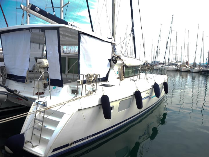 Catamaran Lagoon  420 (2008) for Charter - Athens | #6571 - 16