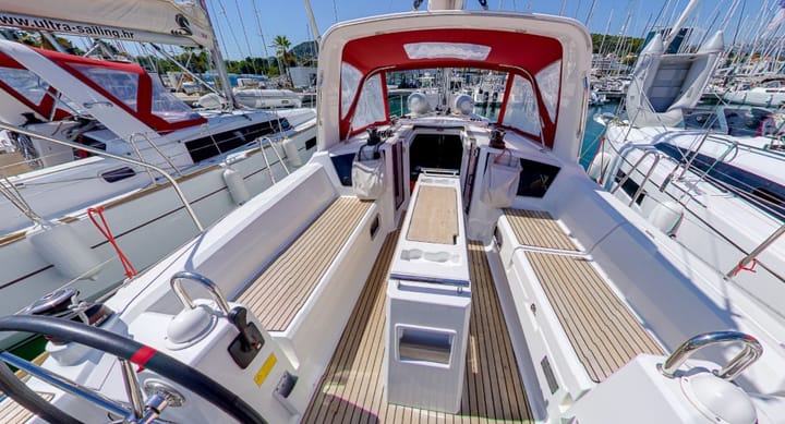 Segelboot Beneteau Oceanis 35.1 (2018) für Charter - Split | #667 - 4