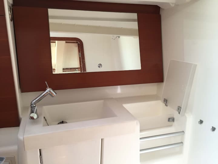 Sailboat Dufour 375 (2013) for Charter - Pula | #6730 - 10