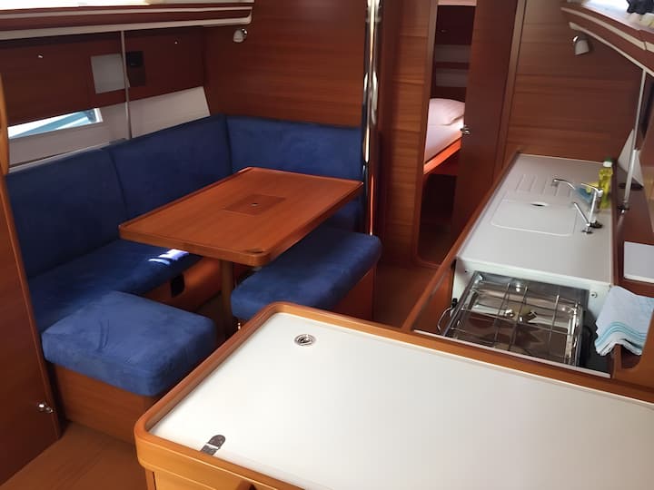 Sailboat Dufour 375 (2013) for Charter - Pula | #6730 - 8