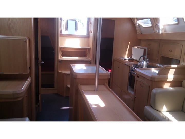  Barca a vela Alubat Ovni 395 (2013) per Noleggio, overcloccabile Pola | #6746 - 2