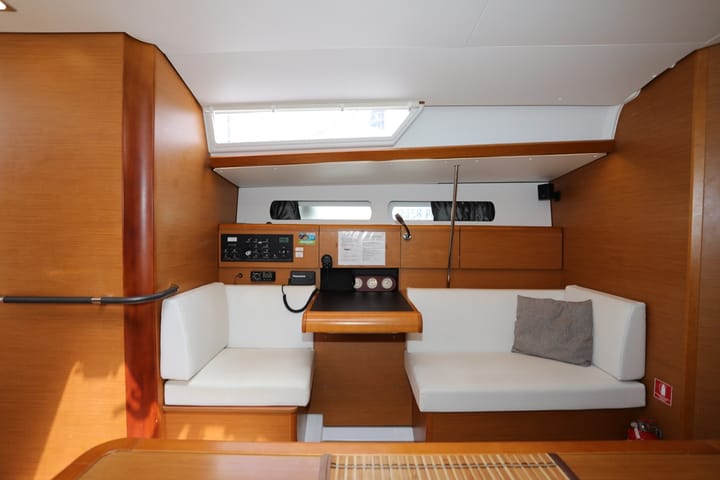  Velero Jeanneau Sun Odyssey 449 (2017) para Charter - Pula | #6837 - 8