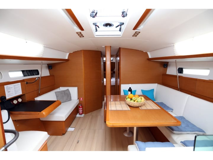  Velero Jeanneau Sun Odyssey 449 (2017) para Charter - Pula | #6837 - 2