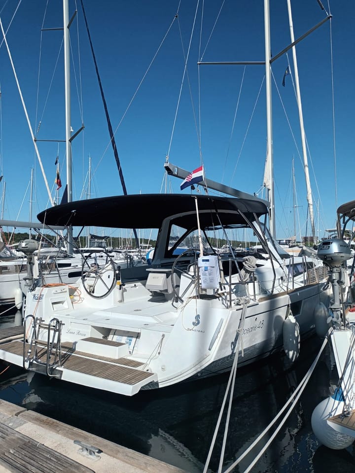  Zeilboot Beneteau Oceanis 48 LR (2015) voor Charter - Sibenik | #6995 - 8