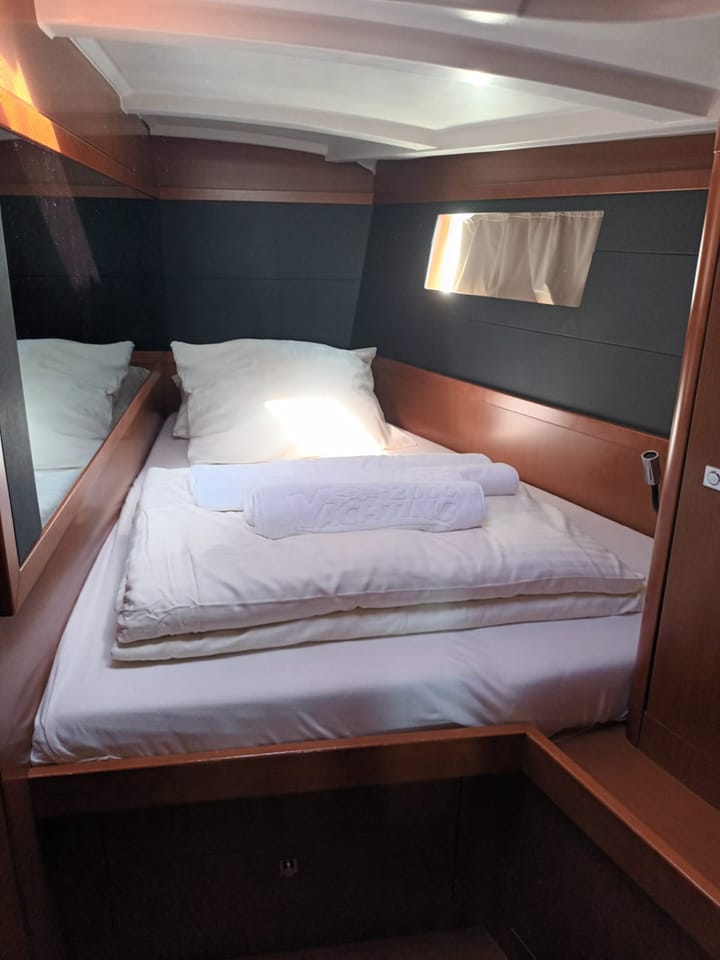  Zeilboot Beneteau Oceanis 48 LR (2015) voor Charter - Sibenik | #6995 - 12