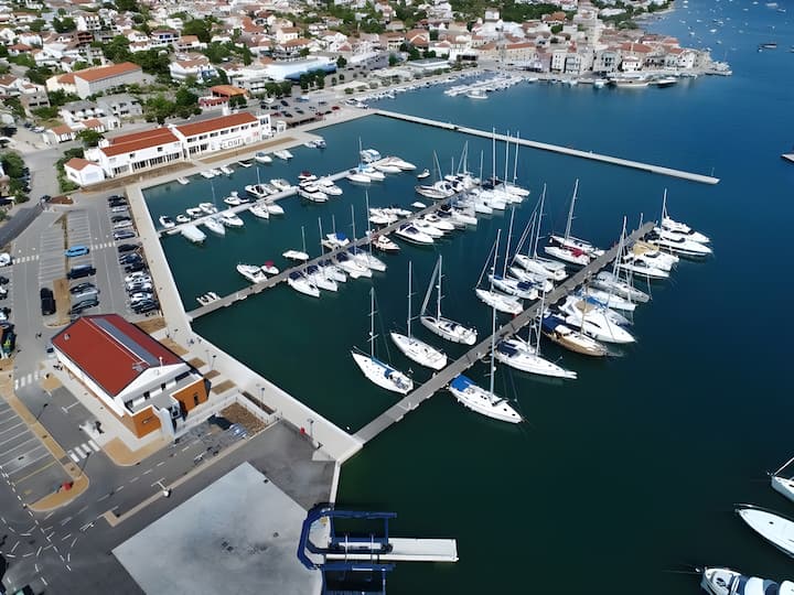 Sailboat Bavaria  34 Cruiser (2017) for Charter - Pirovac | #7206 - 23
