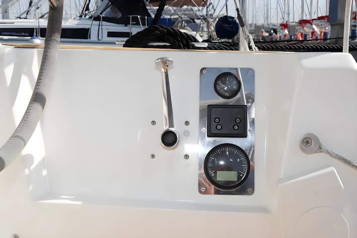 Sailboat Bavaria  34 Cruiser (2017) for Charter - Pirovac | #7206 - 10