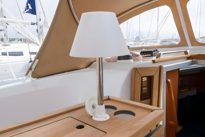 Sailboat Bavaria  34 Cruiser (2017) for Charter - Pirovac | #7206 - 9