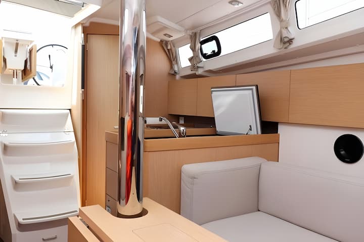 Voilier Beneteau Oceanis 35.1 (2017) pour Charter - Biograd | #7217 - 8