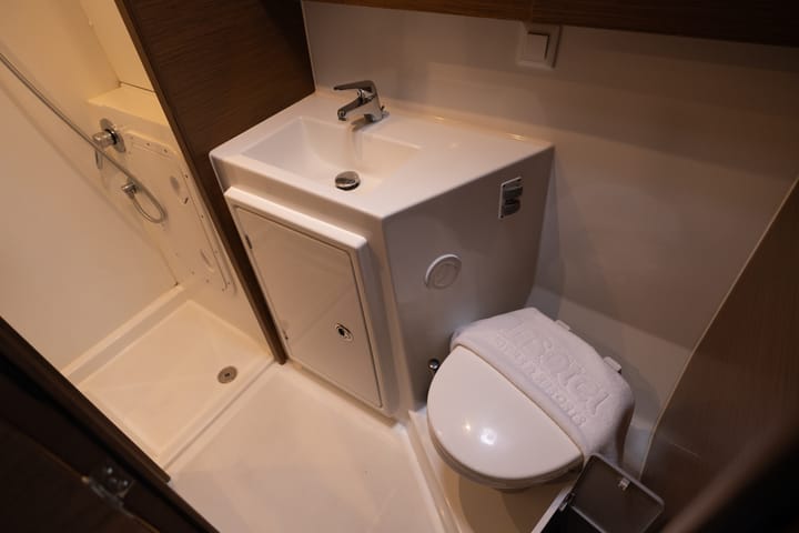 Lagoon  42 Kiralık Katamaran (2018) - Salerno | #7282 - 9