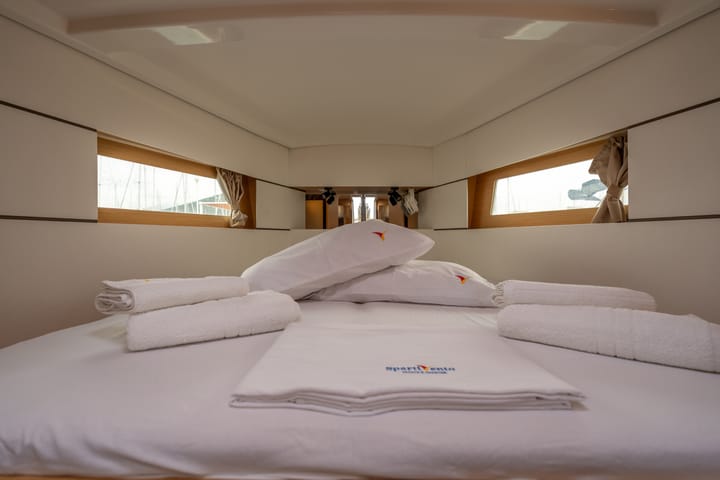 Beneteau Oceanis 38.1 Kiralık Yelkenli (2019) - Salerno | #7302 - 8