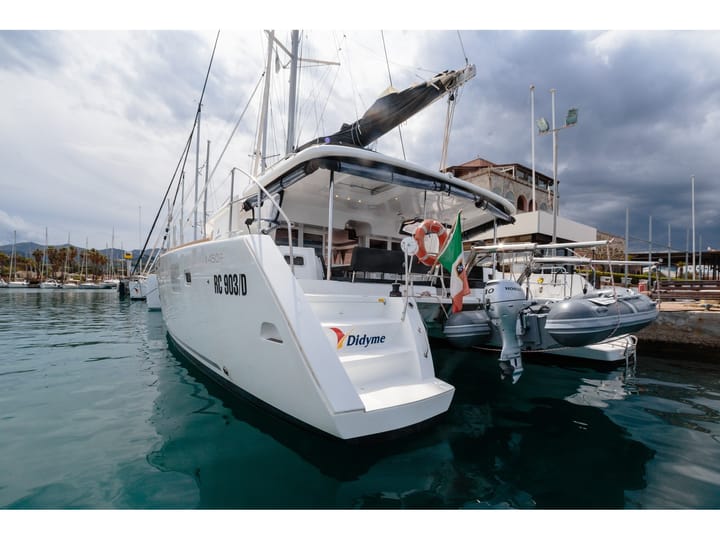 Catamaran Lagoon 450F (2018) for Charter - Olbia | #7310 - 1
