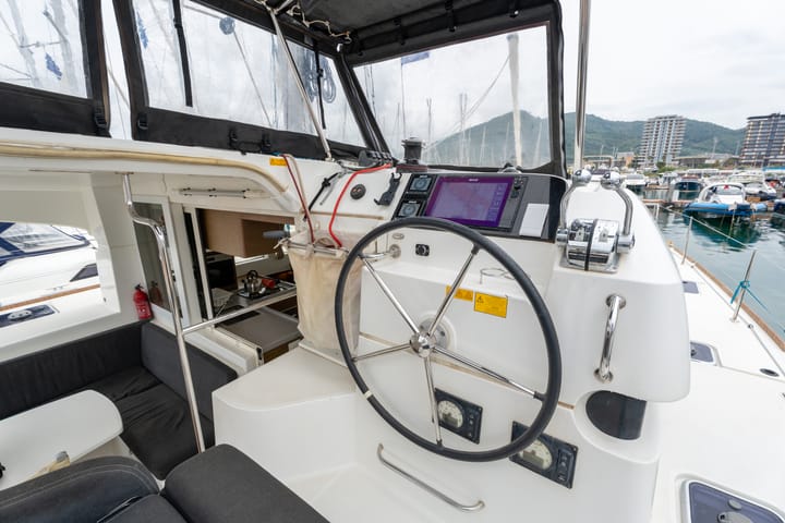 Salerno 11.97 m Voor Charter Catamaran - #7316 - 6