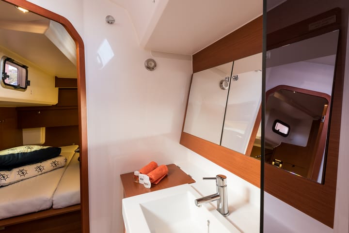  Zeilboot Dufour  56 Exclusive (2017) voor Charter - Primosten | #737 - 3