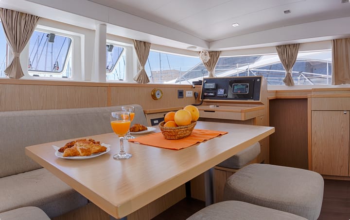  Catamarán Lagoon 400 S2 (2013) para Charter - Split | #7404 - 29