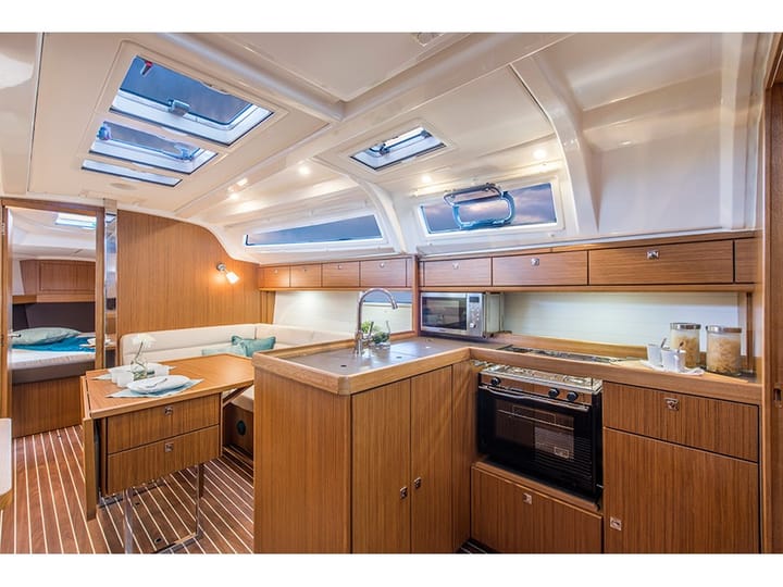 Sailboat Bavaria 37 (2015) for Charter - Sukošan | #7475 - 2