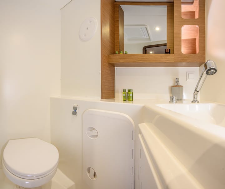  Catamarán Lagoon  42 (2019) para Charter - Trogir | #753 - 18