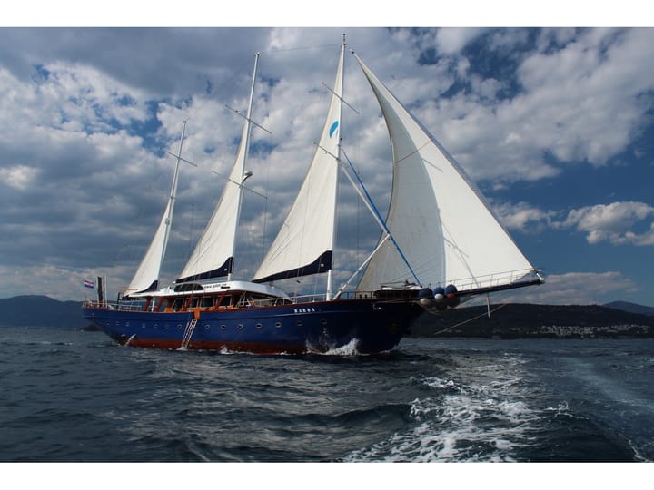 Custom Made,  (1989) - #7726