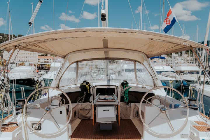  Velero Beneteau Oceanis 48 (2016) para Charter - Split | #7742 - 30