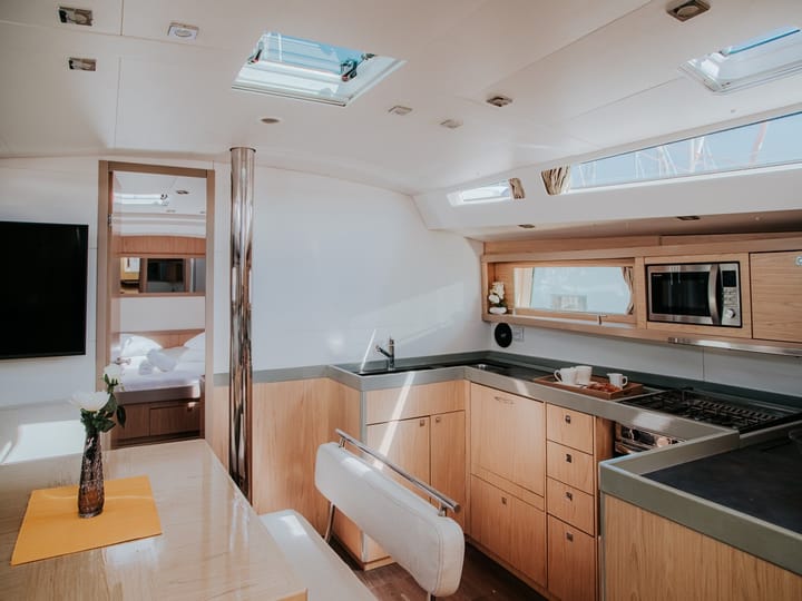  Velero Beneteau Oceanis 48 (2016) para Charter - Split | #7742 - 12