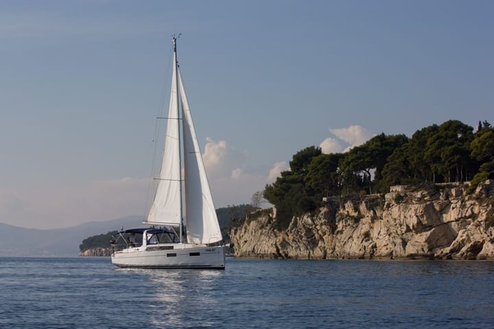  Velero Beneteau Oceanis 35 (2016) para Charter - Split | #7747 - 20