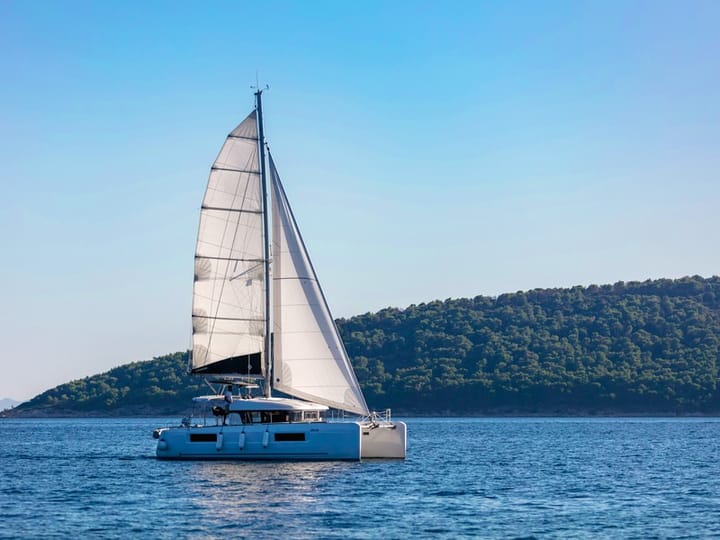 Lagoon,  40 (2019) - #7768