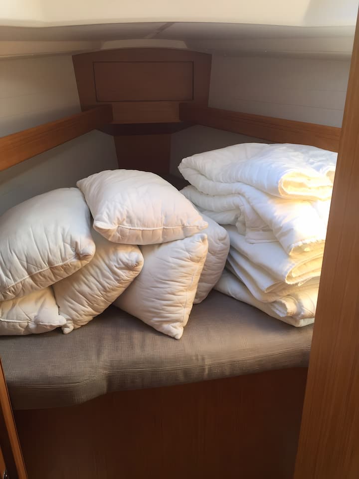 Sukošan 9.99 m Für Charter Segelboot — #7805 - 10