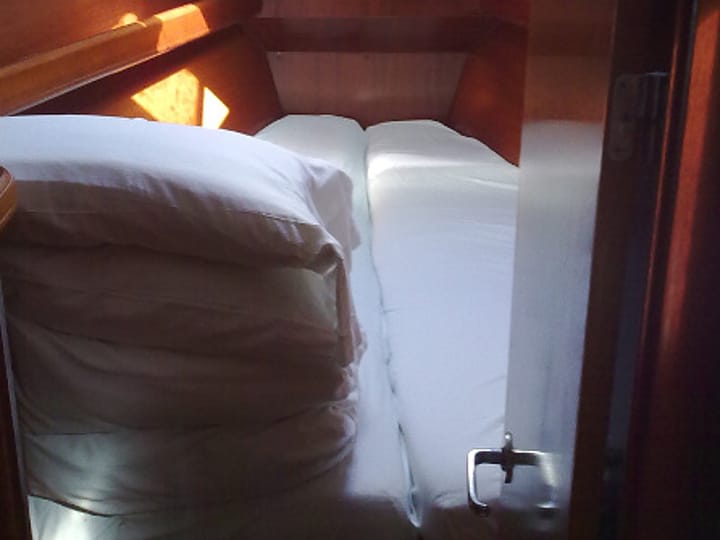  Velero Beneteau Oceanis 41.1 (2002) para Charter - Palma de Mallorca | #7845 - 3