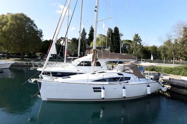Zadar 9.99 m For Charter Voilier - #7896 - 3