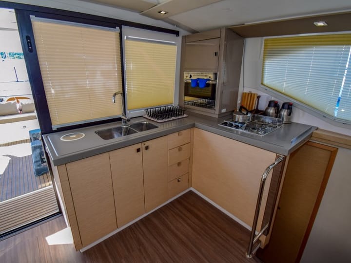  Catamaran Fountaine Pajot Lucia 40 (2016) voor Charter - Marmaris | #8166 - 58