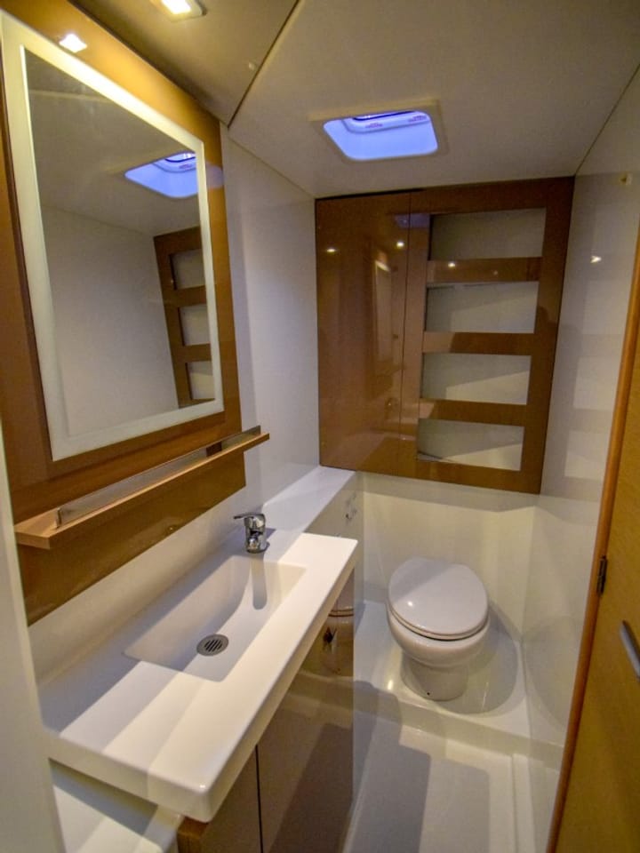  Catamaran Fountaine Pajot Lucia 40 (2016) voor Charter - Marmaris | #8166 - 77