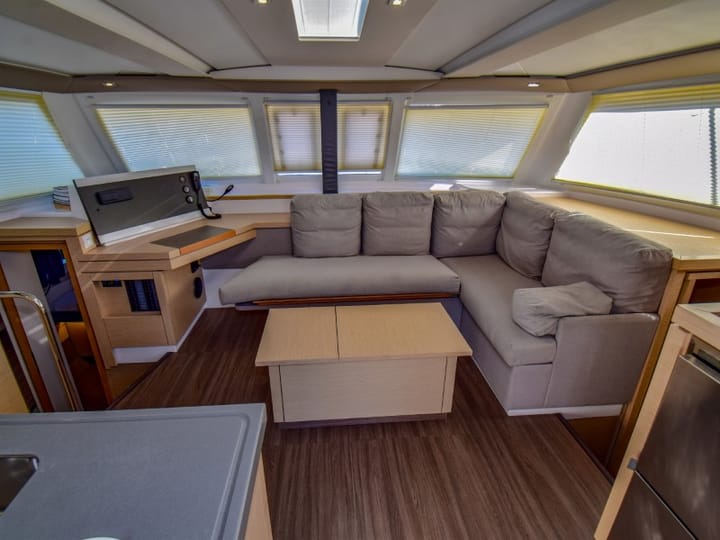  Catamaran Fountaine Pajot Lucia 40 (2016) voor Charter - Marmaris | #8166 - 63