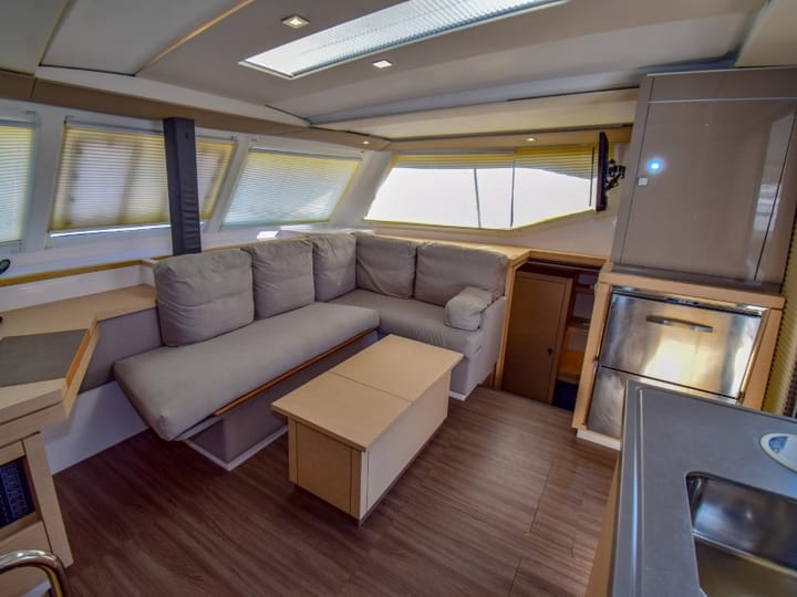  Catamaran Fountaine Pajot Lucia 40 (2016) voor Charter - Marmaris | #8166 - 66