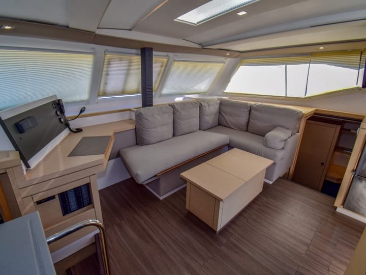  Catamaran Fountaine Pajot Lucia 40 (2016) voor Charter - Marmaris | #8166 - 83