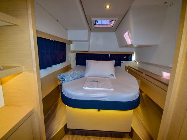  Catamaran Fountaine Pajot Lucia 40 (2016) voor Charter - Marmaris | #8166 - 80