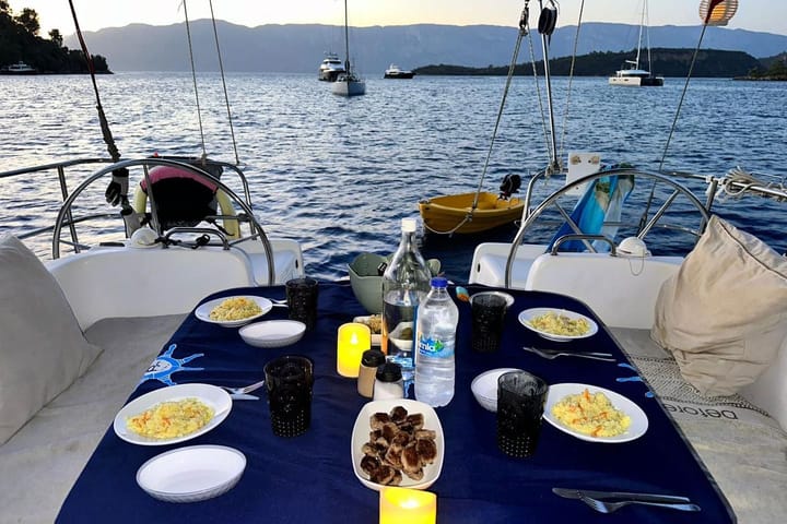  Velero Beneteau Cyclades 43 (2020) para Charter - Çeşme | #8231 - 11