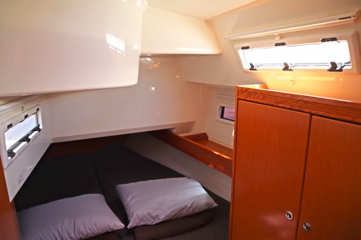 Bavaria  40 Cruiser Kiralık Yelkenli (2012) - Atina | #8239 - 23