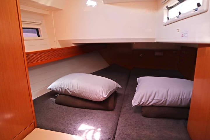 Bavaria  40 Cruiser Kiralık Yelkenli (2012) - Atina | #8239 - 6