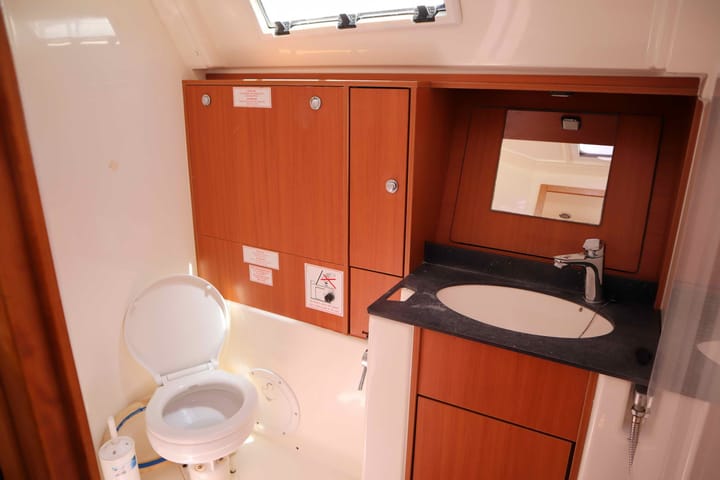 Bavaria  40 Cruiser Kiralık Yelkenli (2012) - Atina | #8239 - 30