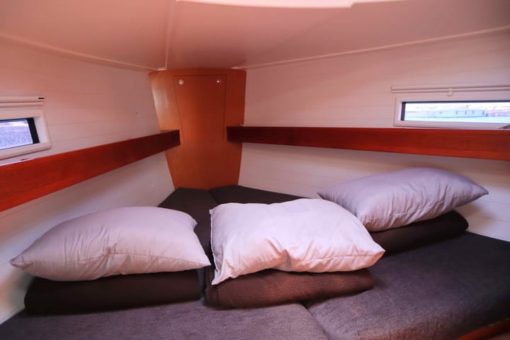 Bavaria  40 Cruiser Kiralık Yelkenli (2012) - Atina | #8239 - 12