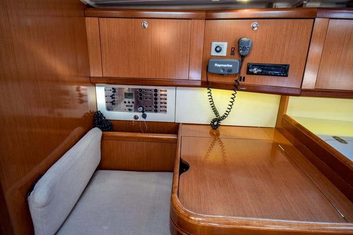  Velero Beneteau Oceanis 40 (2009) para Charter - Marmaris | #8504 - 25