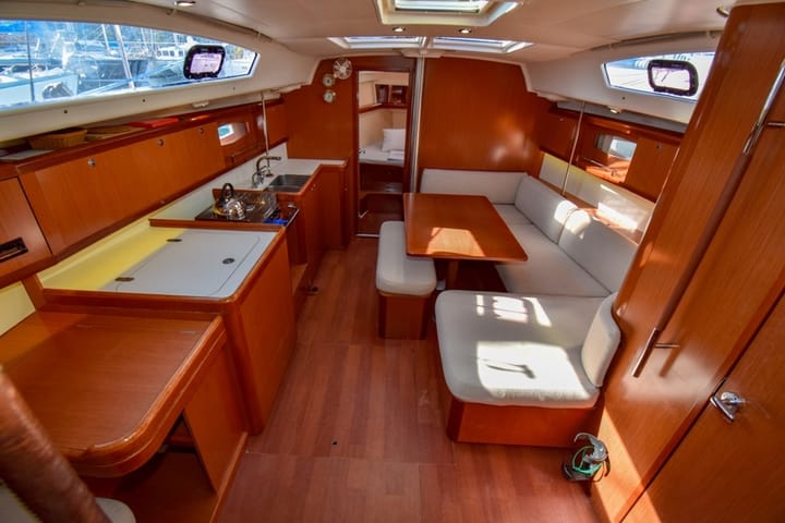  Velero Beneteau Oceanis 40 (2009) para Charter - Marmaris | #8504 - 36