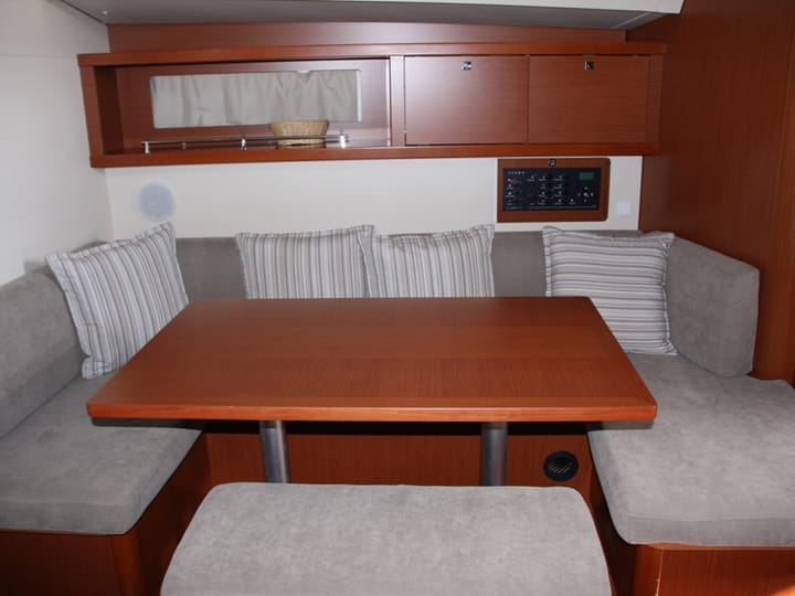 Voilier Beneteau Oceanis 45 (2014) pour Charter - Marmaris | #8679 - 34