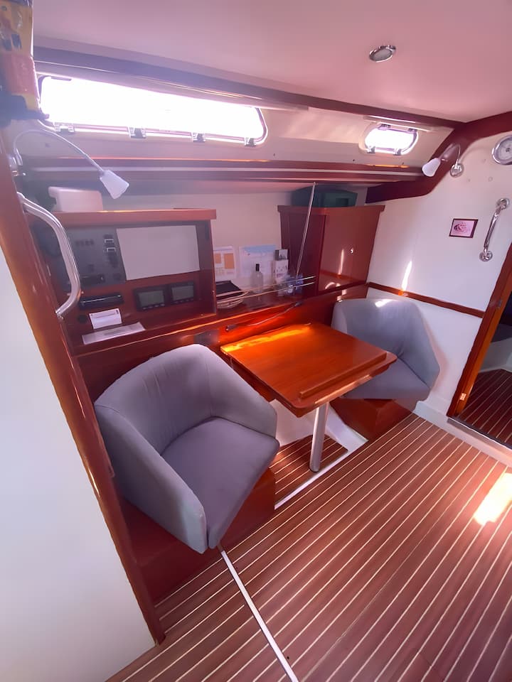 Sailboat Hanse  400 (2006) for Charter - Kos | #8727 - 14