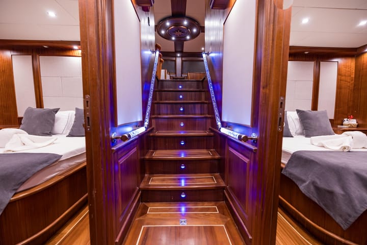 Op maat gemaakt  Gulet (1994) voor Charter - Bodrum | # 8833 - 94