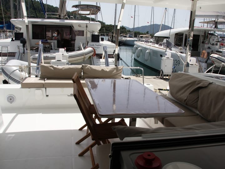 Catamaran Fountaine Pajot Lucia 40 (2016) for Charter - Marmaris | #8979 - 43