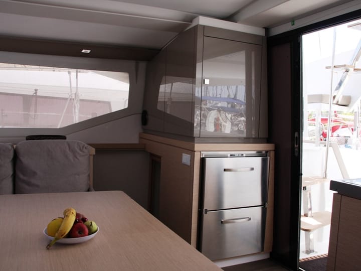 Catamaran Fountaine Pajot Lucia 40 (2016) for Charter - Marmaris | #8979 - 38